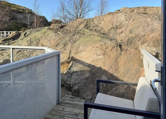 Appartement 3 Bedroom Amazing In Søgne