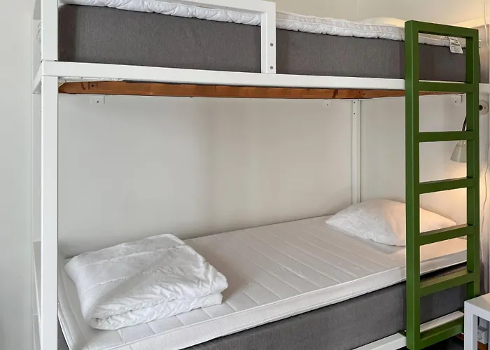 Lägenhet 3 Bedroom Amazing In